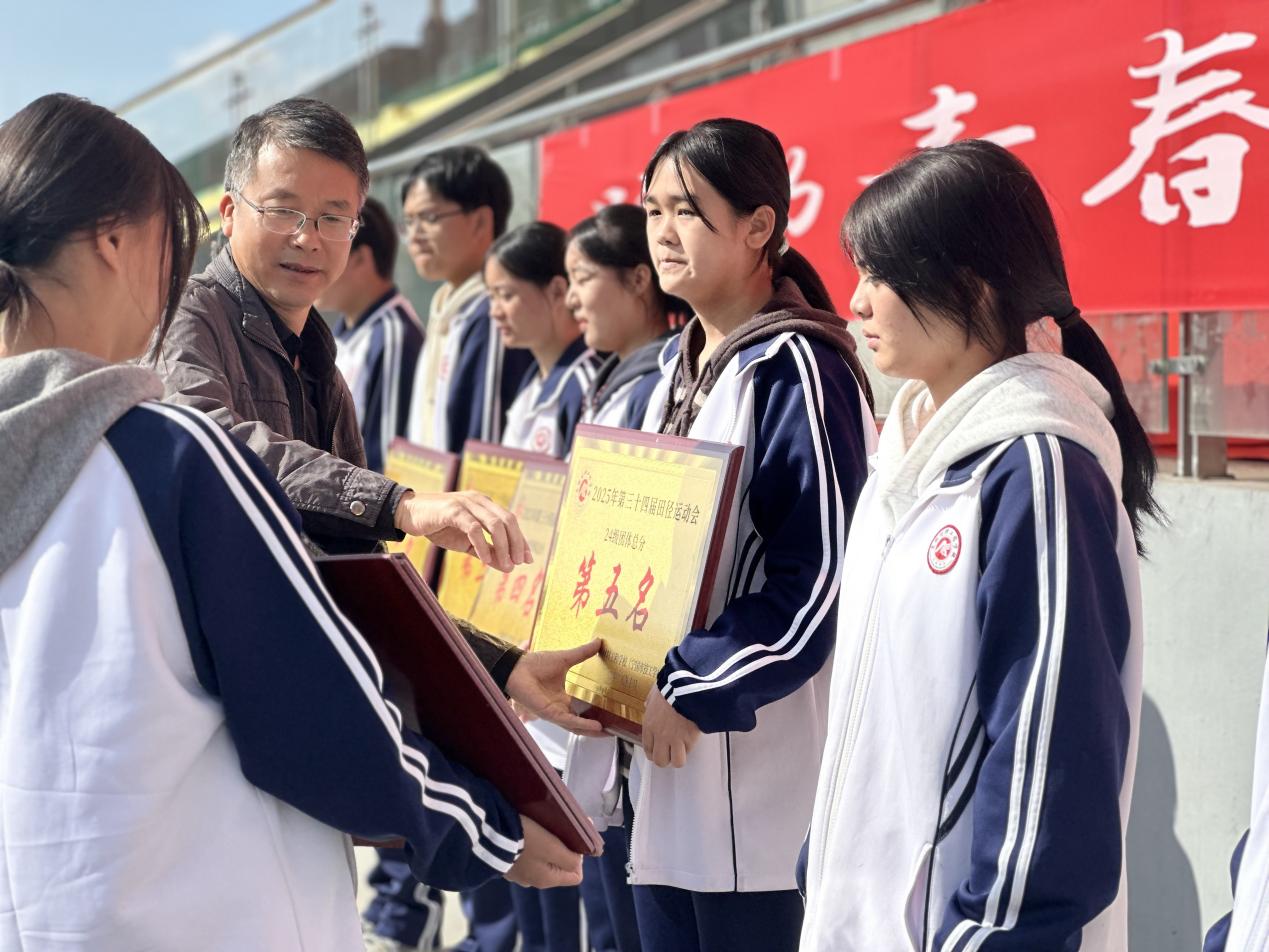 d5e1f551d6d7028948e715e75aa81b0c d5e1f551d6d7028948e715e75aa81b0c