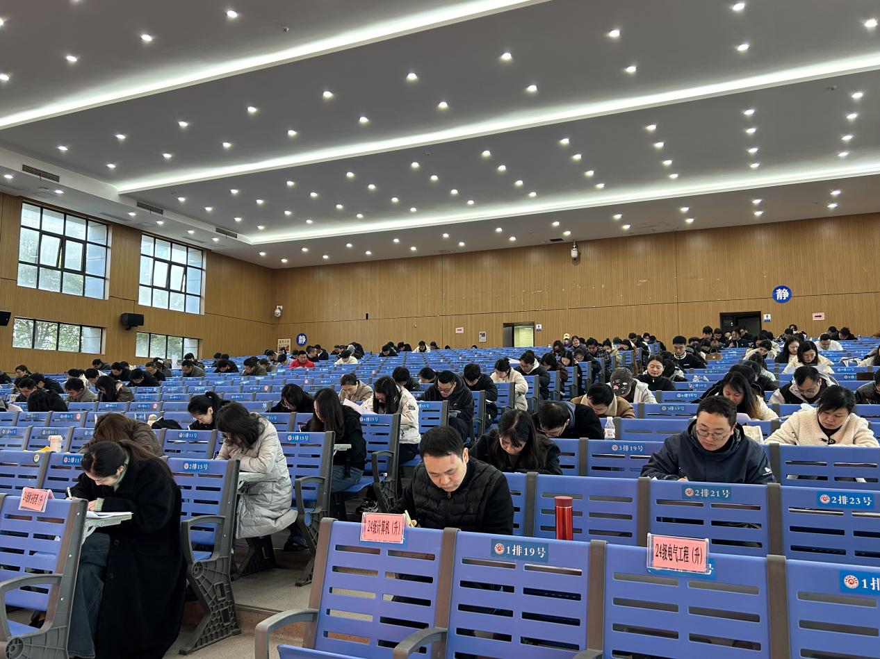 ab0128d2b72c0d783a18623e15d38858