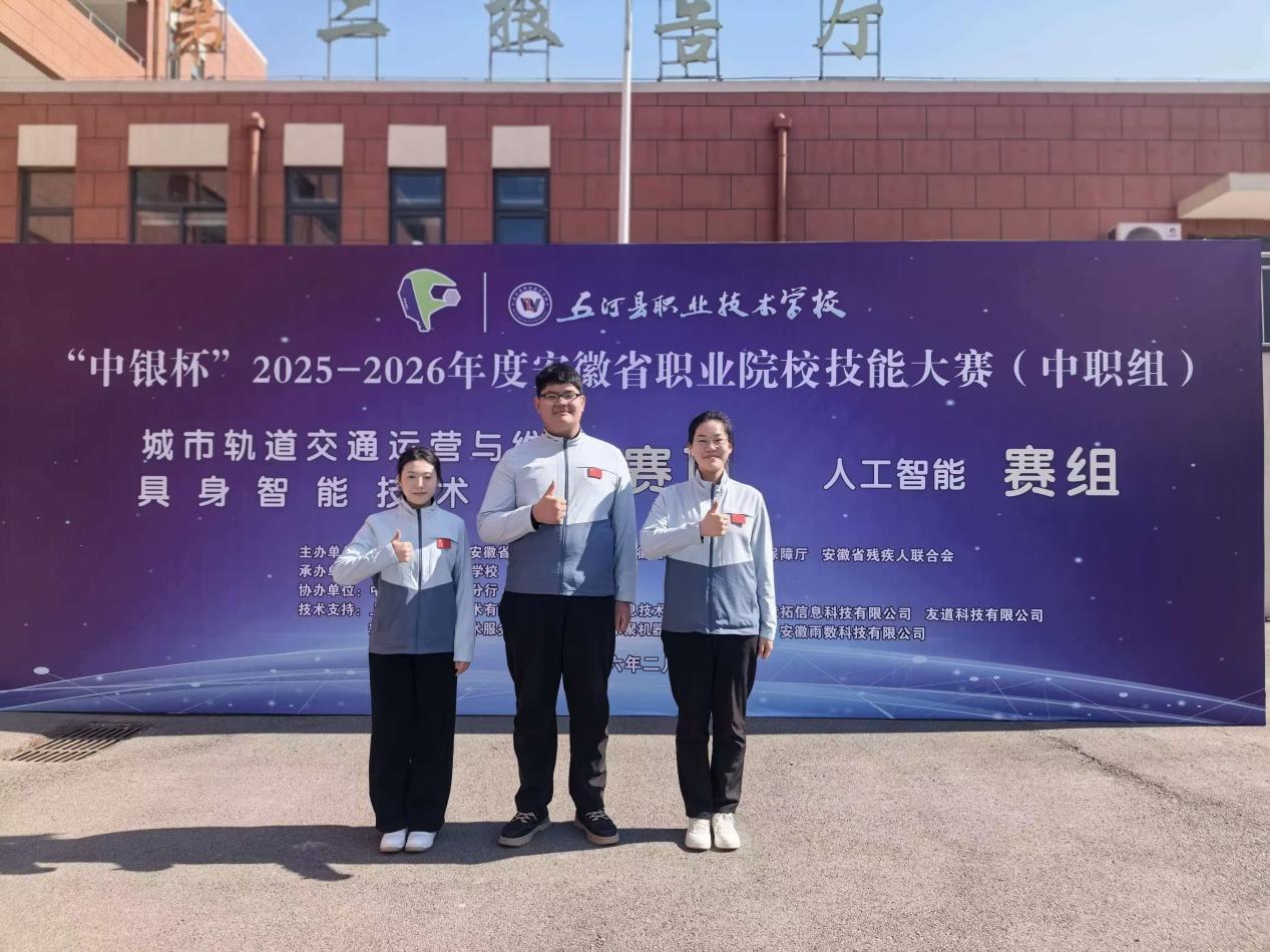 14f09d701150d57123ebf255ae95933e