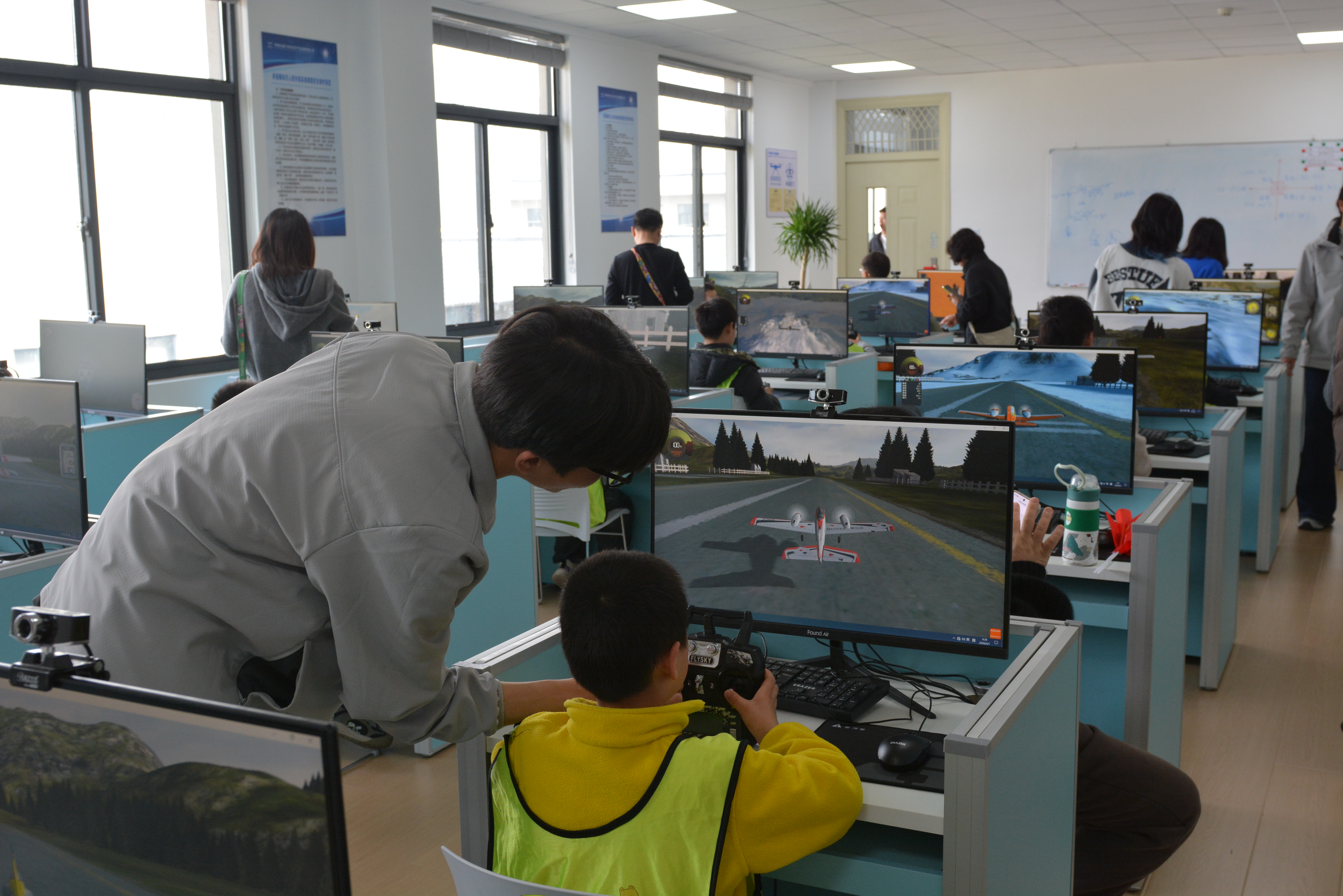 图片2.png 图片2.png